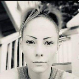 Meet your Posher, Krystal